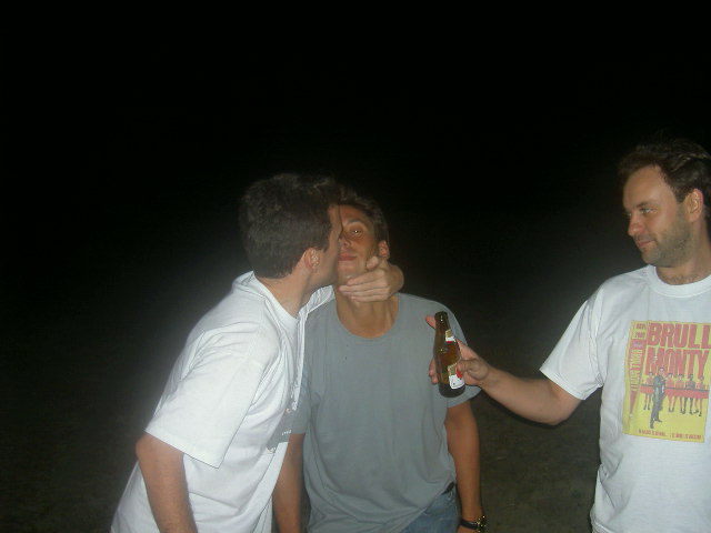 Besito!